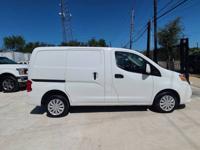 2021 Nissan NV200, clean title, one owner, runs great Houston - Image 9