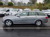 2014 Mercedes-Benz E 350 7 Passenger AWD Automatic Wagon Low Mileage! Bellevue - Image 5