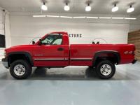 2001 Chevrolet Chevy Silverado 2500 LS Regular Cab 4X4 / 6.0L V8 / LONG BED /ZER + MM Investment Cars-Gladstone / WE SHIP NATIONWIDE - Image 4