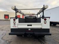 2017 Chevrolet Chevy Silverado 3500hd WT 4X4! BACKUP CAMERA! KNAPHEIDE - Image 5