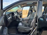 2018 TOYOTA HIGHLANDER XLE AWD LOADED W/ 24 SERVICE RECORDS Aurora - Image 8