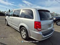 2012 Dodge Grand Caravan Crew 4dr Mini Van Minivan Universal Auto Sales - Image 7