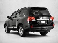 2015 Toyota Land Cruiser 4x4 4WD SUV AUTONATION Call (708) 401-9586 to confirm availability - January 13th - Image 9