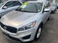 Check Out This Spotless 2017 Kia Sorento with 67,163 Miles-queens Middle Village - Image 2