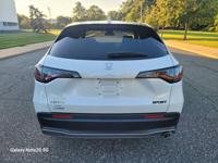 2025 Honda HR-V SPORT "LOW MILES" Feasterville-Trevose - Image 6