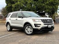 2017 FORD EXPLORER - 3RD ROW SEATING, IMMACULATE! San Diego - Image 2