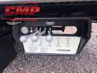 2017 Isuzu NRR Diesel Rollback Flatbed Wrecker Used - Image 10