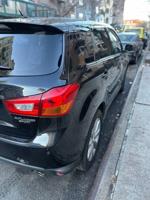 Mitsubishi Outlander SE Sport Bronx - Image 7