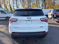 2020 Jeep Compass Latitude 4x4 *APPROVED*APPROVED*APPROVED* + MAKE NO PAYMENTS UNTIL SPRING! - Image 6