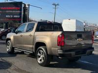 2016 Chevrolet Colorado Z71 4x4 Z71 4dr Crew Cab 5 ft. SB CRYSTAL AUTO SALES ~ NASHVILLE - Image 9