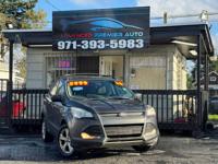 2016 Ford Escape // Clean Title, One Owner // 4x4! // Advanced Premier Auto (Portland)