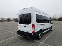 2015 Ford Transit 350 12 passenger - Image 7