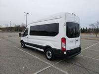 2015 Ford Transit 350 12 passenger - Image 9