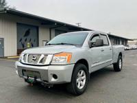 💥CREW CAB LONG BED 2012 Nissan Titan SV 4X4 CLEAN💥 South Salem - Image 2