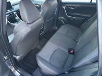 2023 Toyota RAV4 hybrid se - Image 7