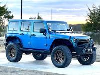 2014 Jeep Wrangler Unlimited Sahara - Image 6