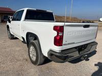 2021 Chevrolet 4x4 Diesel Crew Cab Short Bed 2500HD LT Pickup S Manning Rd El Reno, Ok / N.E.Corner of I-40 & Manning - Image 10