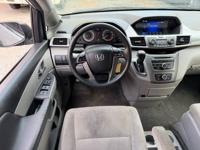 2015 Honda Odyssey LX 7 passenger Family Minivan brooklyn - Image 10