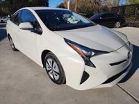 2018 Toyota Prius Two 4dr Hatchback - Image 9