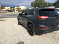 2018 Jeep Cherokee Latitude Plus 4x4 Latitude Plus 4dr SUV Orange Park,FL - Image 8