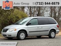 2006 Chrysler Town & Country Base 4dr Mini Van East Brunswick, NJ