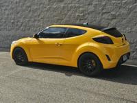 2015 Hyundai Veloster 3 Door **LQQK**One Owner** De Bary - Image 4