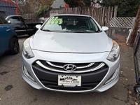 2013 Hyundai Elantra GT Base 4dr Hatchback 6A (4 Location Grand Openin - Image 9