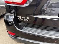 2011 Jeep Grand Cherokee Laredo 4x4 4dr SUV (4 Location Grand Opening - Image 8