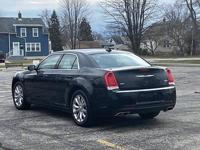 2021 Chrysler 300 Touring AWD 4dr Sedan northwest indiana - Image 7