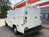 2015 FORD E-350 XLT SUPER DUTY 5.4L.10FT.CUTAWAY UTILITYBOX TRUCK*SALE PORTLAND OREGON - Image 6