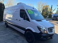 2016 FREIGTLINER SPRINTER 2500 170''W.B.DIESEL 150K.MI.CUSTOM CARGO PORTLAND OREGON