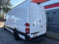 2016 FREIGTLINER SPRINTER 2500 170''W.B.DIESEL 150K.MI.CUSTOM CARGO PORTLAND OREGON - Image 6