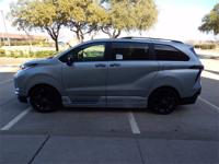 NEW 2025 TOYOTA SIENNA XSE-PLUS HANDICAPPED WHEELCHAIR POWER RAMP VAN Irving, TX - Image 6