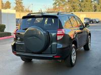 2011 Toyota RAV4 V6 4WD — RARE • POWERFUL • CLEAN CARFAX Toyota Rav4 in Beaverton - Image 6