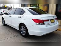 2011 Honda Accord SE 4dr Sedan - Image 8