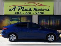 2020 Hyundai Elantra SEL 4dr Sedan - Image 6