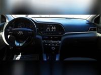 2020 Hyundai Elantra SEL 4dr Sedan - Image 10