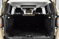 2015 Jeep Renegade Latitude 4x4 4WD SUV AUTONATION Call (708) 401-9586 to confirm availability - January 17th - Image 7