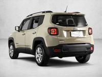 2015 Jeep Renegade Latitude 4x4 4WD SUV AUTONATION Call (708) 401-9586 to confirm availability - January 17th - Image 9