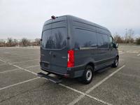 2019 Mercedes Sprinter 2500 ONLY 72k mil - Image 7
