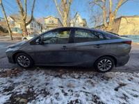 2022 Toyota Prius Limited Staten Island NY - Image 6