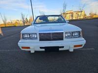 1986 Chrysler Le Baron Base 2dr Convertible Convertible Roberto's Auto Sales - Image 9