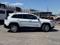 2015 Jeep Cherokee LIMITED NEW TIRES AMP; BRAKES! 4X4! HEATED SEA - Image 7