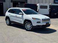 2015 Jeep Cherokee LIMITED NEW TIRES AMP; BRAKES! 4X4! HEATED SEA - Image 8