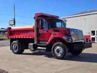 2009 INTERNATIONAL 7400 HD DUMP TRUCK DT466 AUTO AC 65K Low Mi One Own St Joseph MO - Image 4