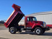 2009 INTERNATIONAL 7400 HD DUMP TRUCK DT466 AUTO AC 65K Low Mi One Own St Joseph MO - Image 7