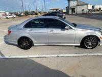 2011 Mercedes Benz C300 Katy - Image 7