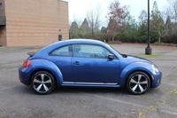2013 Volkswagen Beetle-Classic Turbo PZEV Lancaster Dr Se Salem OR 97317 - Image 6