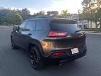 2017 JEEP CHEROKEE SPORT-------DEALER SPECIAL-------ONE OWNER ECONOMY- MIRA MESA - Image 5
