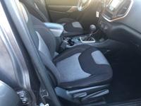 2017 JEEP CHEROKEE SPORT-------DEALER SPECIAL-------ONE OWNER ECONOMY- MIRA MESA - Image 10